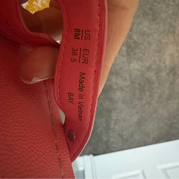 Women's Coral/Pink Slide Sandals 8 - Picture 6 of 9